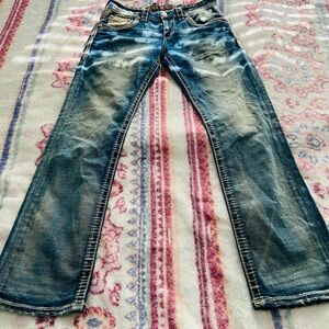 Men’s Rock Revival Straight Leg Distressed Jeans